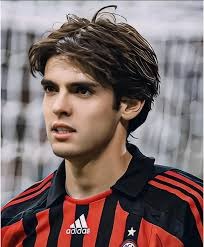 快船祖巴茨没有了去年的心气了，去年打的其实非常好，联盟前五大C有点牵强的话，前七绝对够了