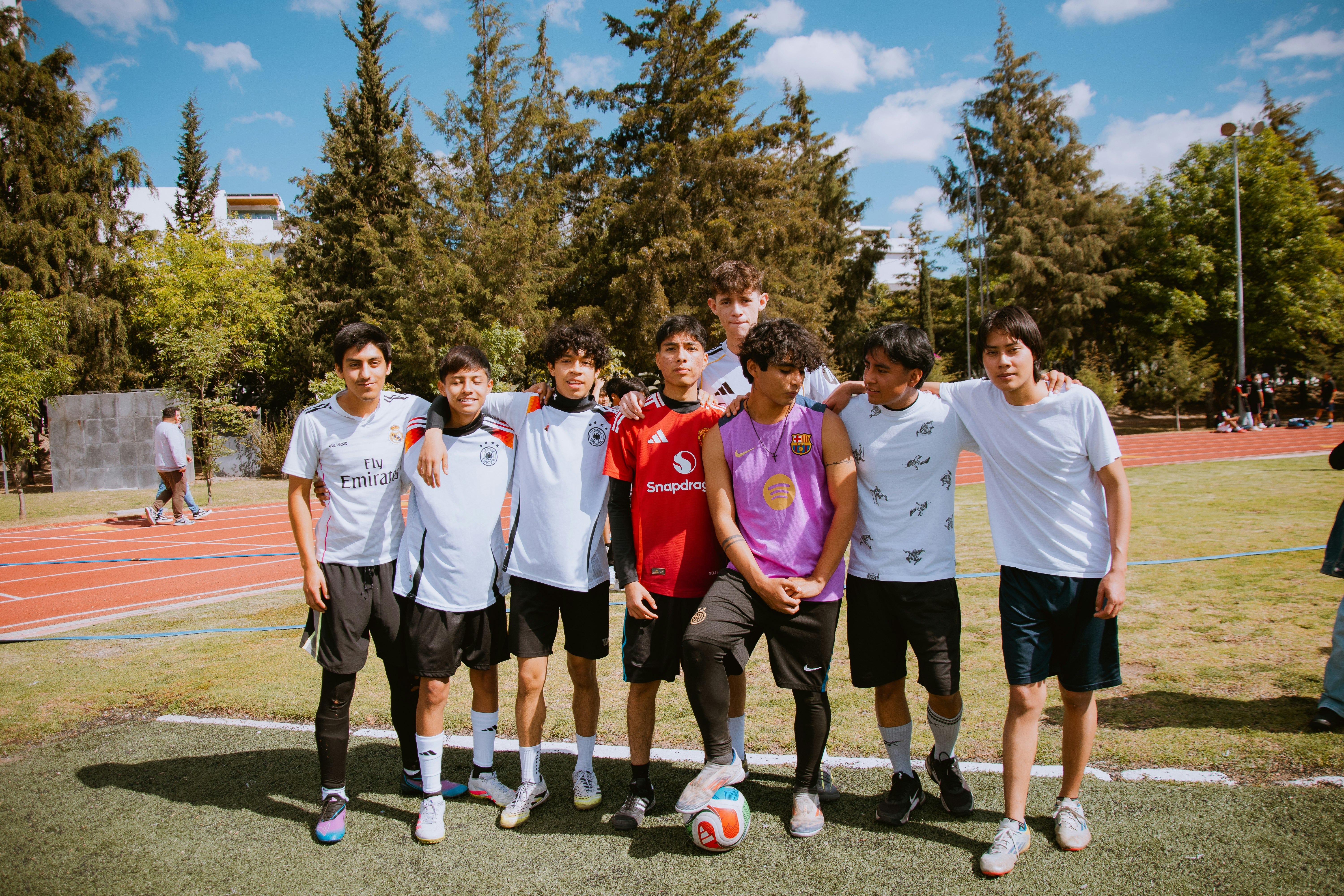 阿斯：米兰和纽卡有意签下明格萨，巴萨有50%的转会分成